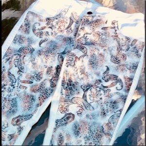 White Jeans Paisley Reversible